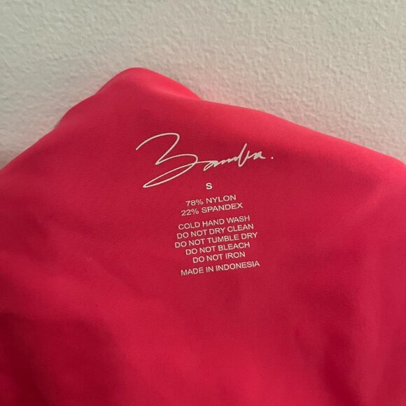 BĀMBA SWIM Hot Pink COZI One-Piece! RARE! ｡･:*:･ﾟ★,｡･:*:･ﾟ☆｡･:*:･ﾟ★,｡･:*:･ﾟ☆ - Picture 5 of 5